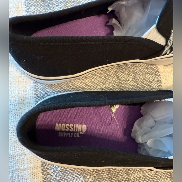 Hand Painted Slip On Shoes Sneakers Women SZ 7 Aztec Design Art to Wear - Picture 5 of 8